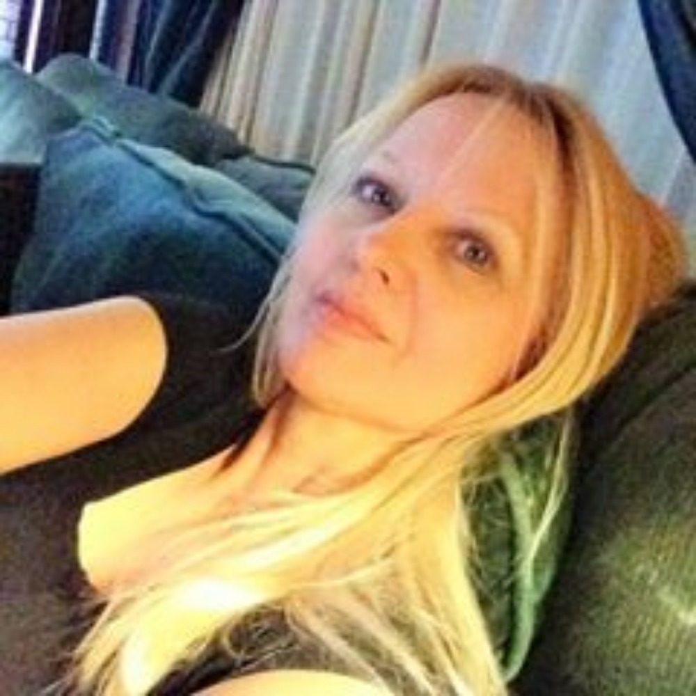 Meet your Posher, Twyla